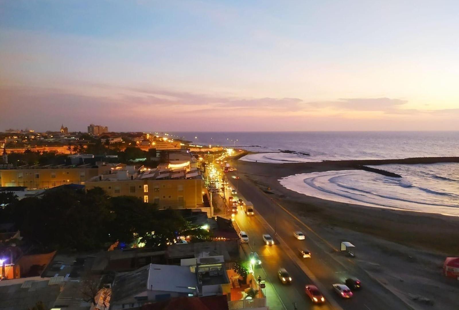 En Con Vista Al Mar Y Centro Historico - P9