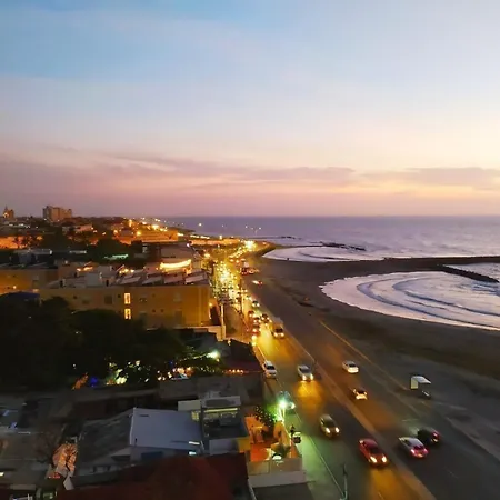 En Con Vista Al Mar Y Centro Historico - P9